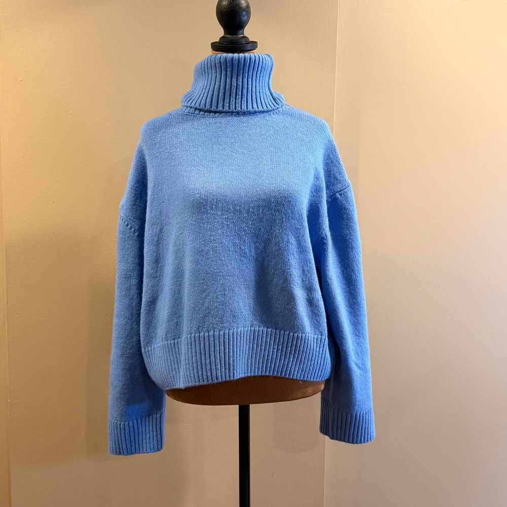 NWT H&M Turtleneck Sweater Women S Blue Ribbed Chunky Knit Cabincore Oversized